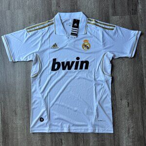 Retro Real Madrid 11/12 - Home Jersey